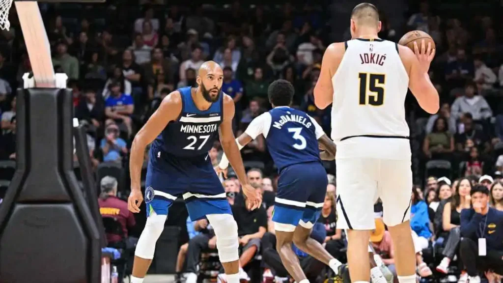 Tom O'Connor/NBAE via Getty